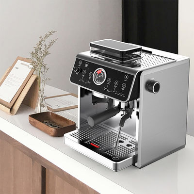 Máquina de café profissional totalmente automática inteligente Máquina de espresso com vareta de vapor para casa