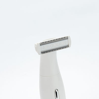 Aparelho de Barbear Elétrico Multifuncional 6 em 1 e Aparador de Pelos do Nariz com 1 Ano de Garantia e Carregamento USB Recarregável