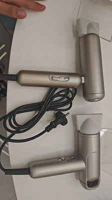 Secador de cabelo dobrável profissional com motor BLDC e tecnologia iónica para uso em salão e em casa